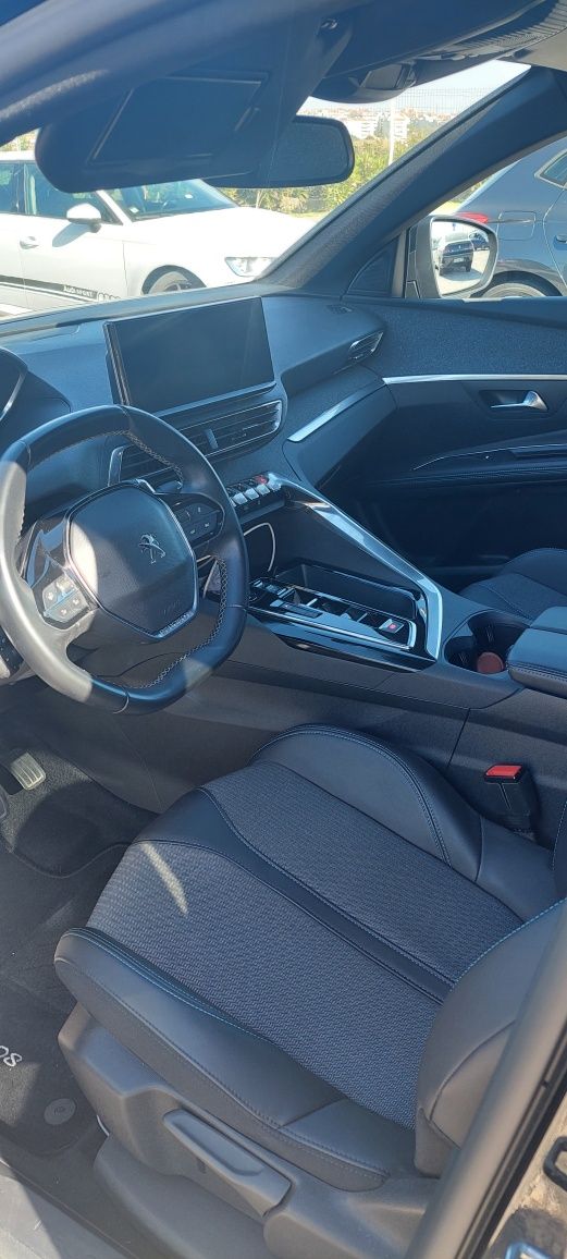 Peugeot 5008 1.5hdi Allure Pack EAT8