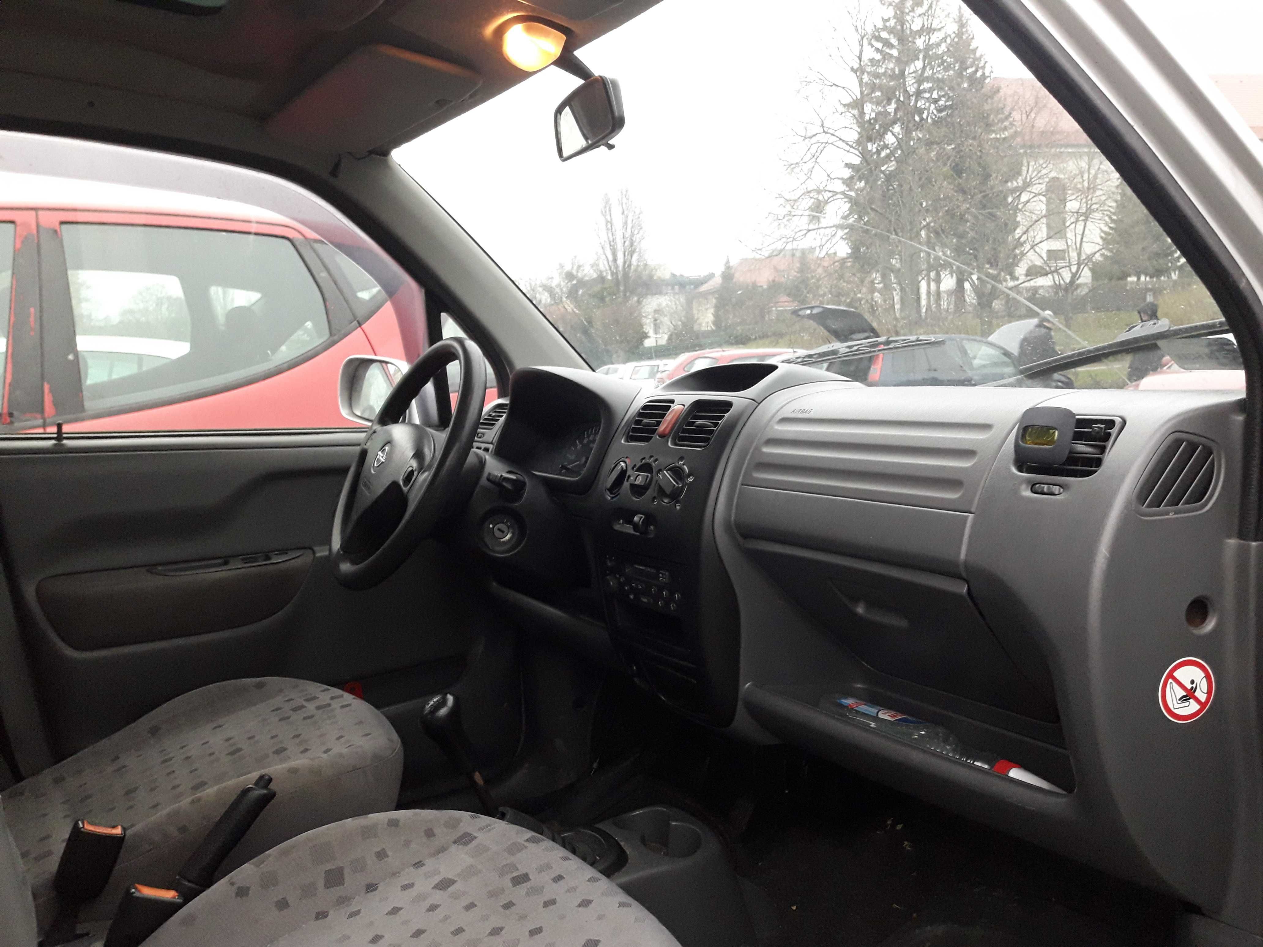 Opel Agila 1.2 bogate wyposażenie, gaz