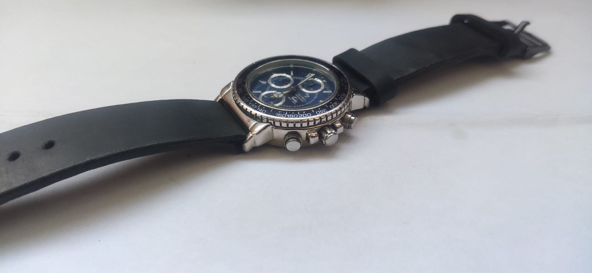 Продам хронограф Breil