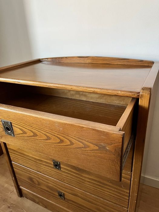 Camiseiro  4 gavetas em madeira