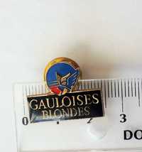 pin Gauloises francuskiego producenta papierosów