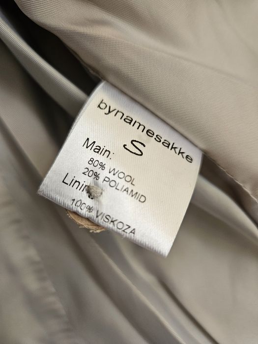 Szara marynarka bynamesakke wełna