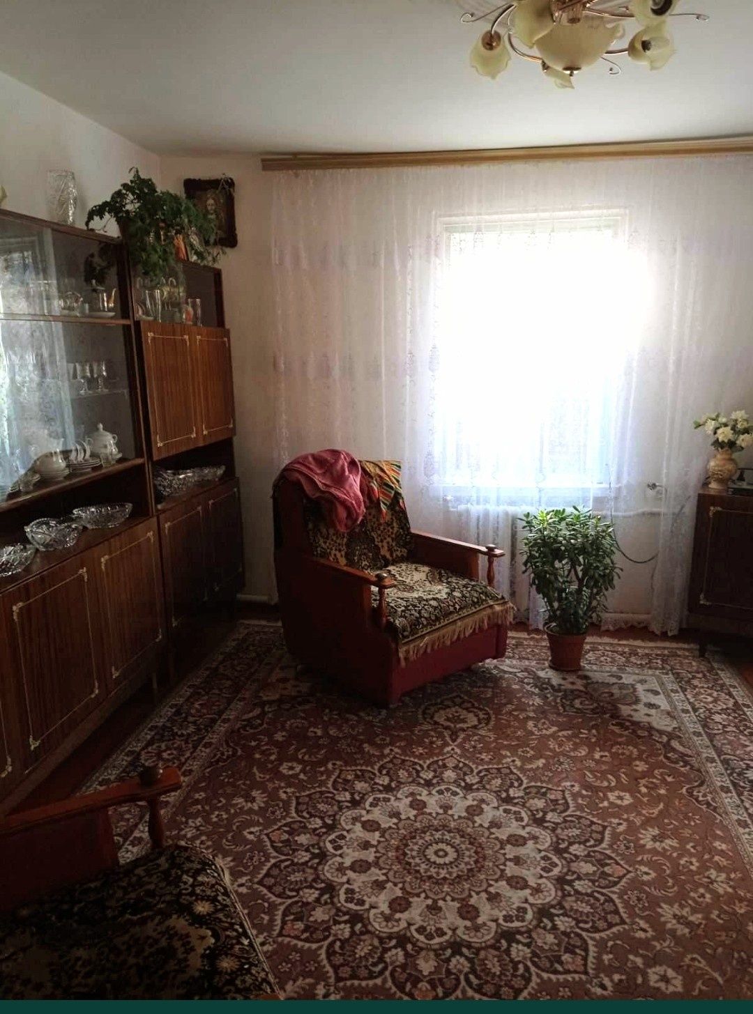 Продам півбудинка ЖИТОМИР  СІННИЙ РИНОК