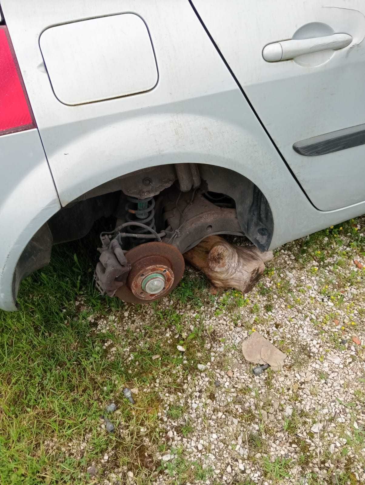 Megane para retirada de Peças