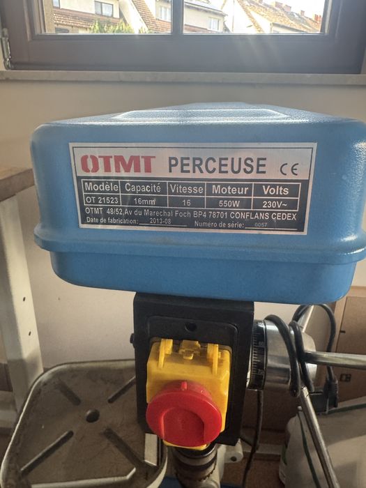 Wiertarka stołowa kolumnowa OTMT