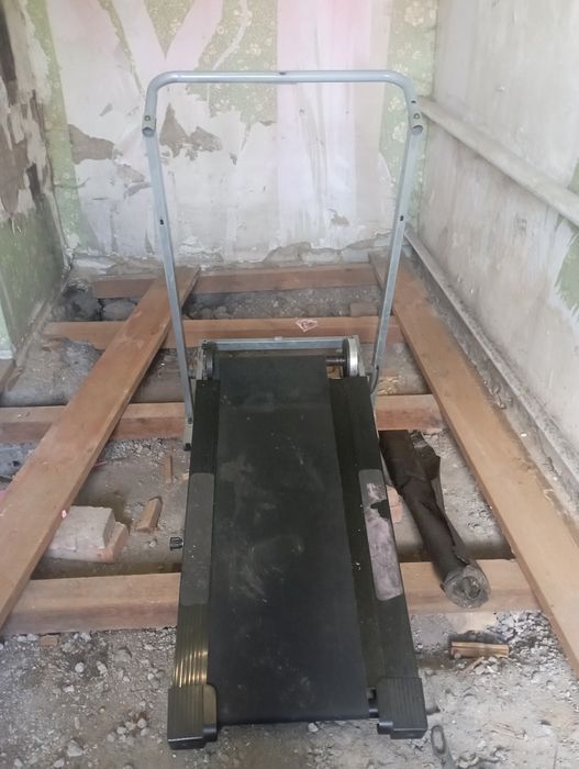 Беговая дорожка, возможен торг