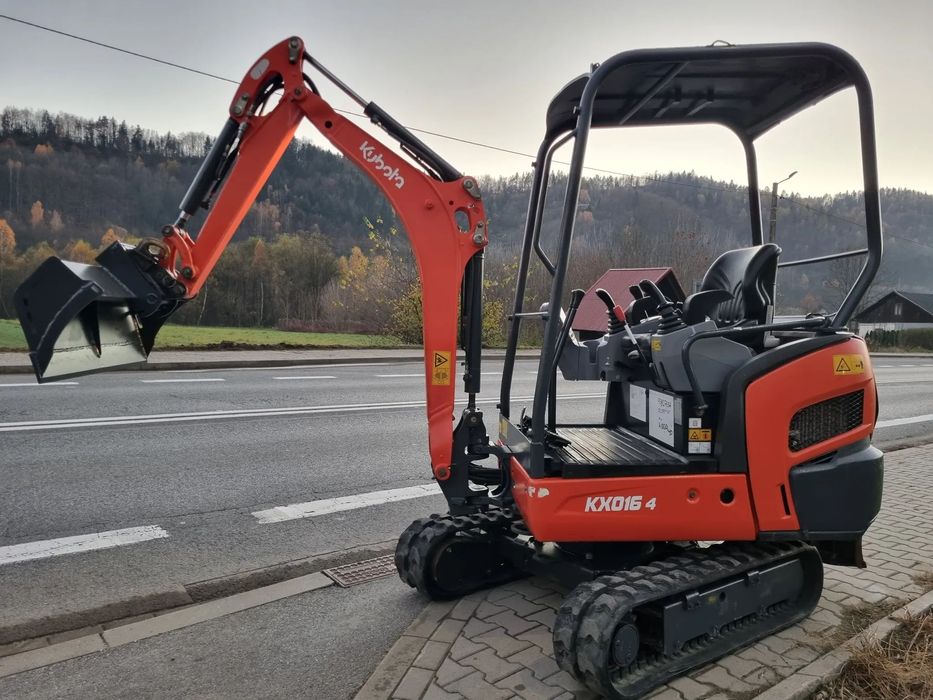 Kubota KX016-4 Koparka Gąsienicowa 1,8 tony jak Nowa 2016r Rozsuwane Gąsienice podwozie Szybka i wolna jazda! Import Norwegia 1900mtg Zadbana Zero luzów wycieków! Gąsienice mało zużyte. Skrętne Ramie  Linia Hydrauliczna dodatkowa Sztywna maszyna w Pełnym