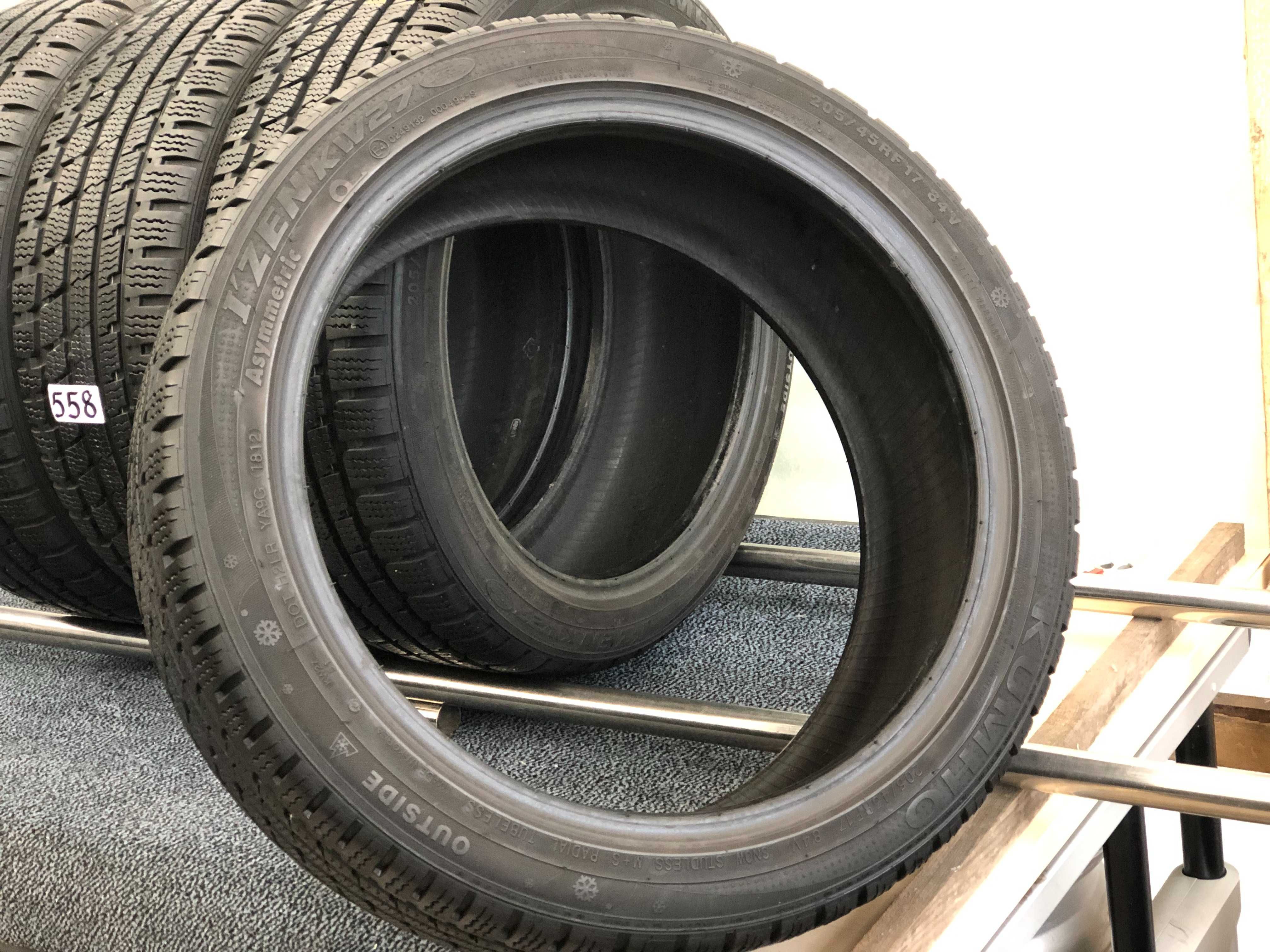 205/45 R17 Kumho