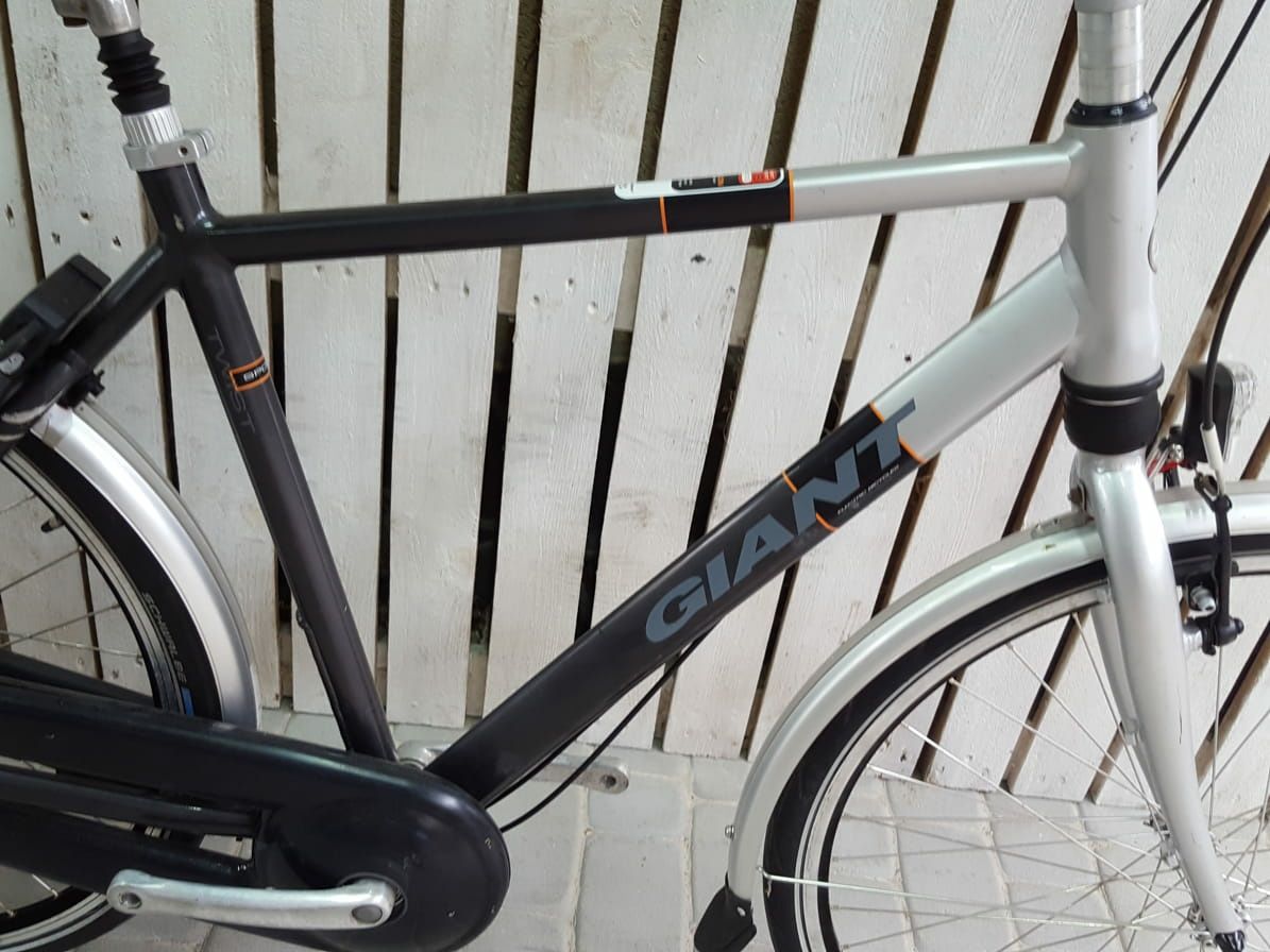 Велосипед бу з планетарною втулкою Giant Twist 28 G43 / Nexus 7