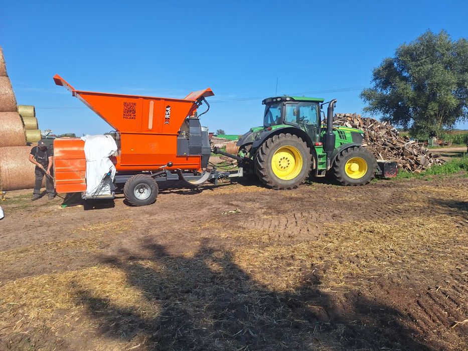 Usługowe mielenie kukurydzy i pakowanie w rękaw