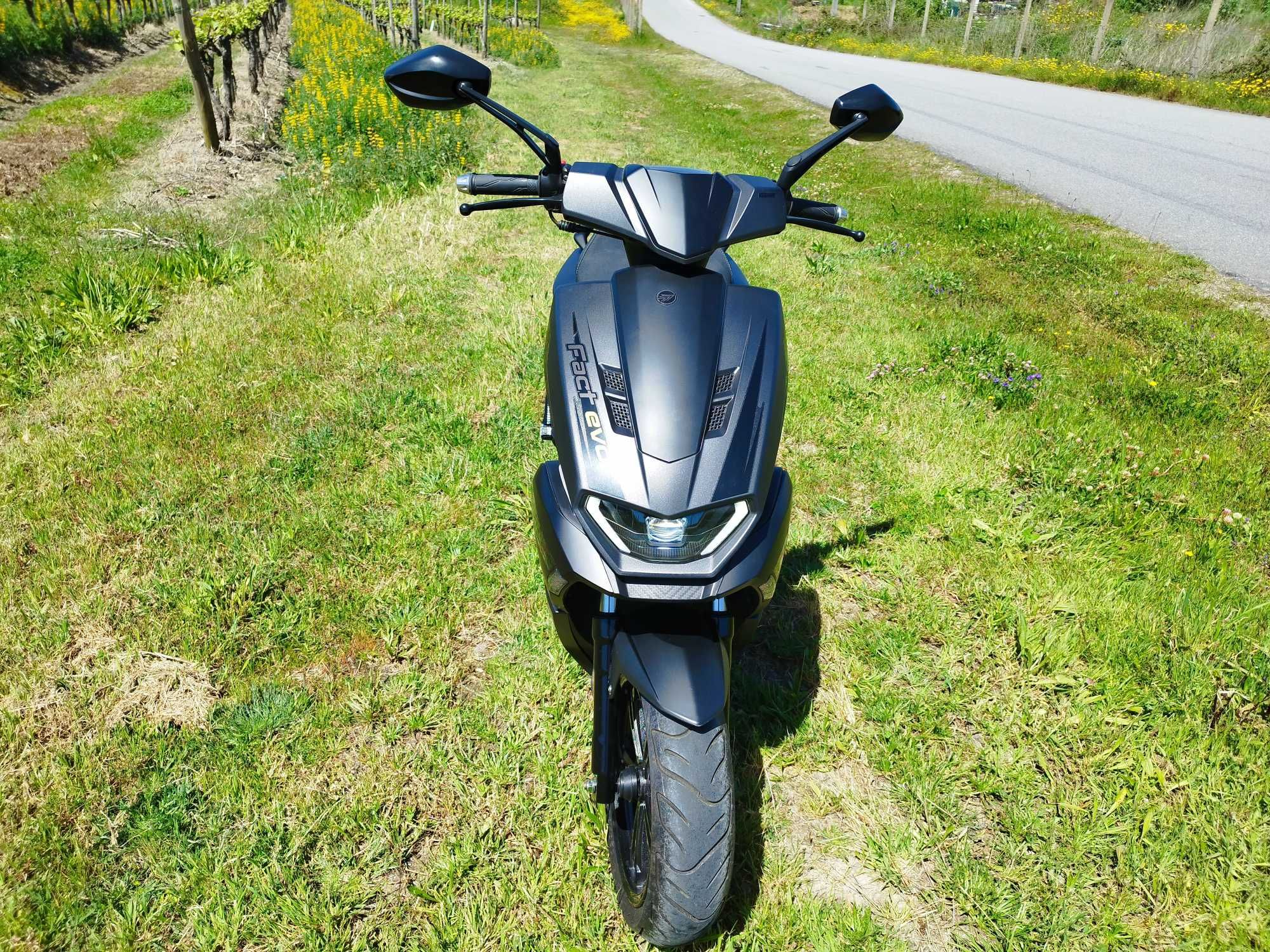 Fact Evo 50, só 3171 km