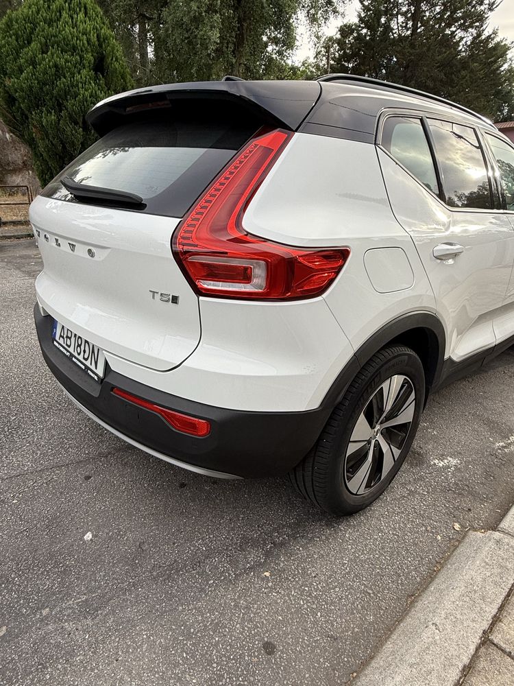 Volvo xc40  plug in hybrid