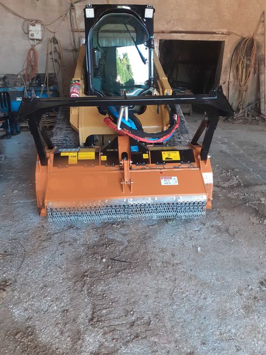 Destroçador florestal para mini-carregadora