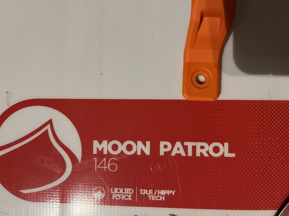 Kitesurfing Deska Liquid Force Moon Patrol 146 cm