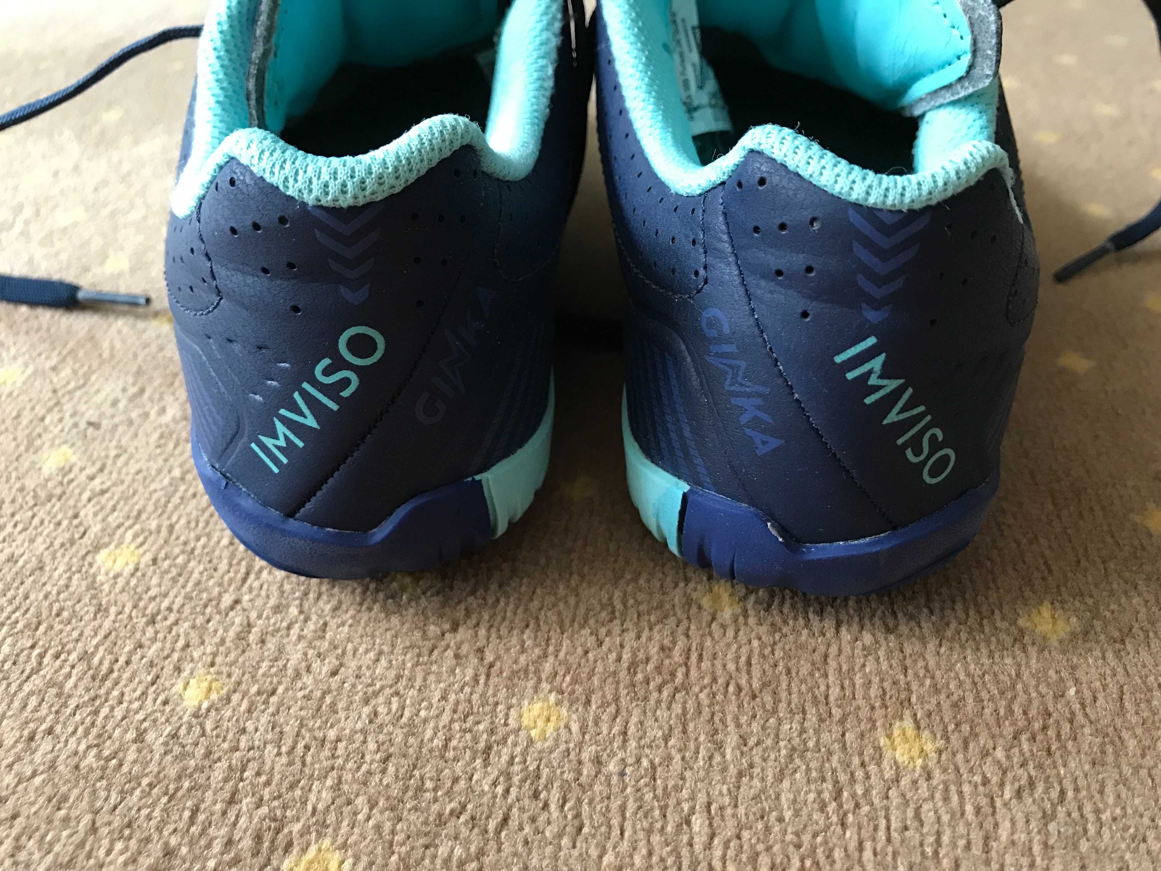 Buty chłopięce do gry w piłkę halową halówki r.35