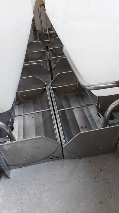 Karmnik tubomat tucznikowy Speedfeeder VERBA dla świń import Holandia