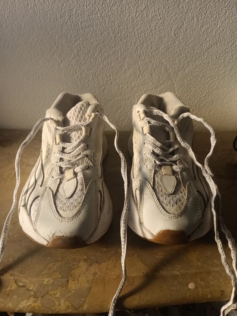 Tênis Adidas Yeezy