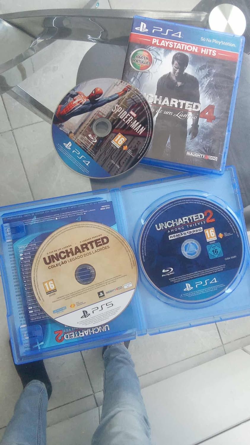 Troco PS4 por outra PS4 chipada