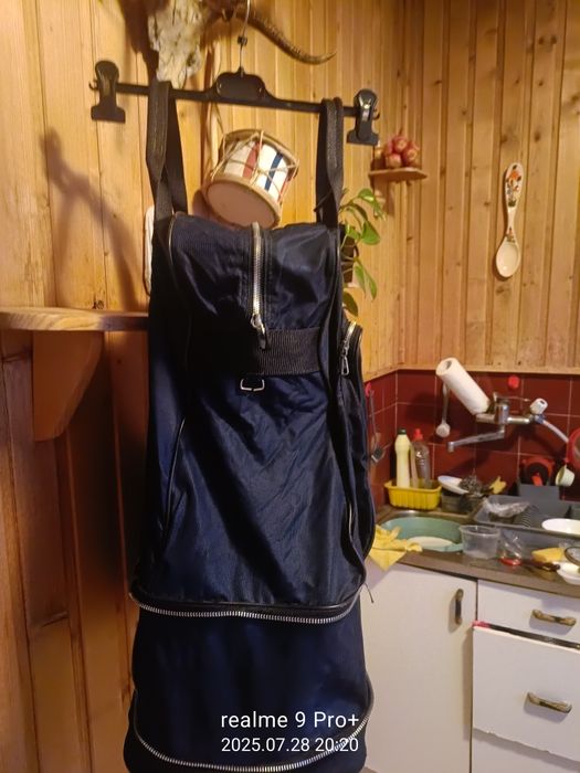 Torbę podróżną bardzo wygodną lekka sprzedam