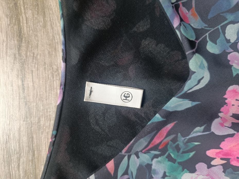 Zwiewna sukienka w kwiaty M- XL