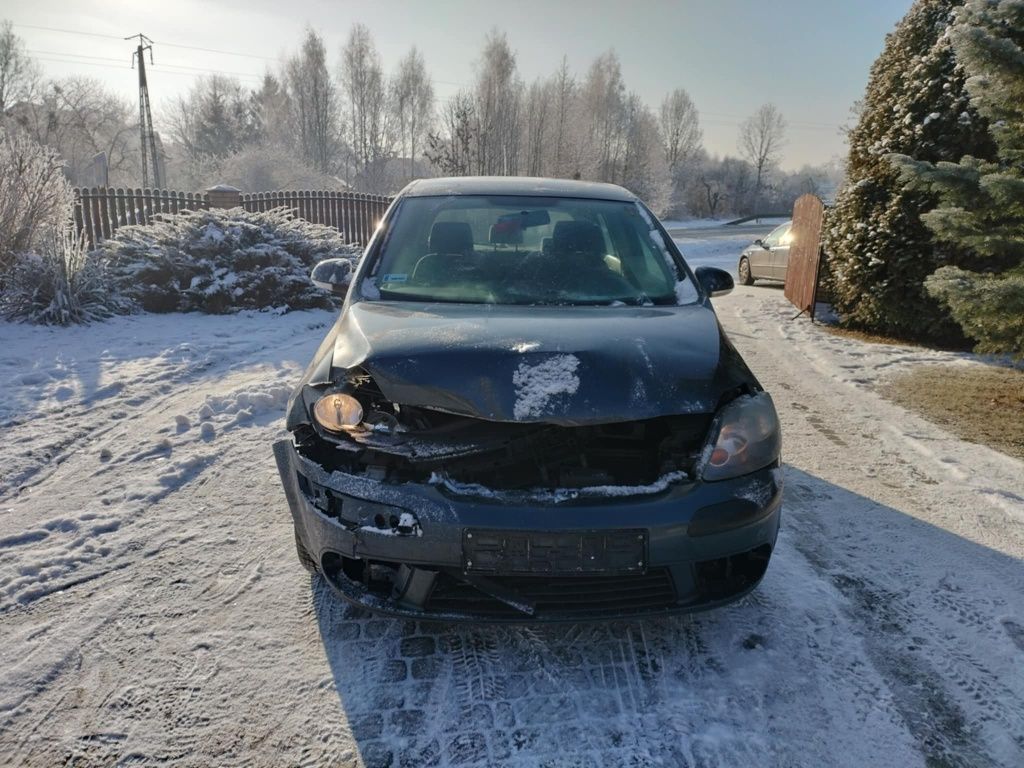 Golf V, Plus, 1.6BLF, części, drzwi,tapicerka,szyba,deska,LC5F