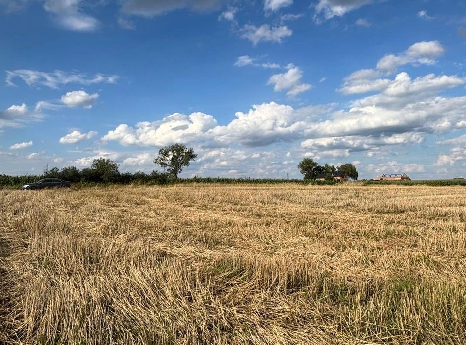 Działka budowlana Ostrzeszów-Pustkowie