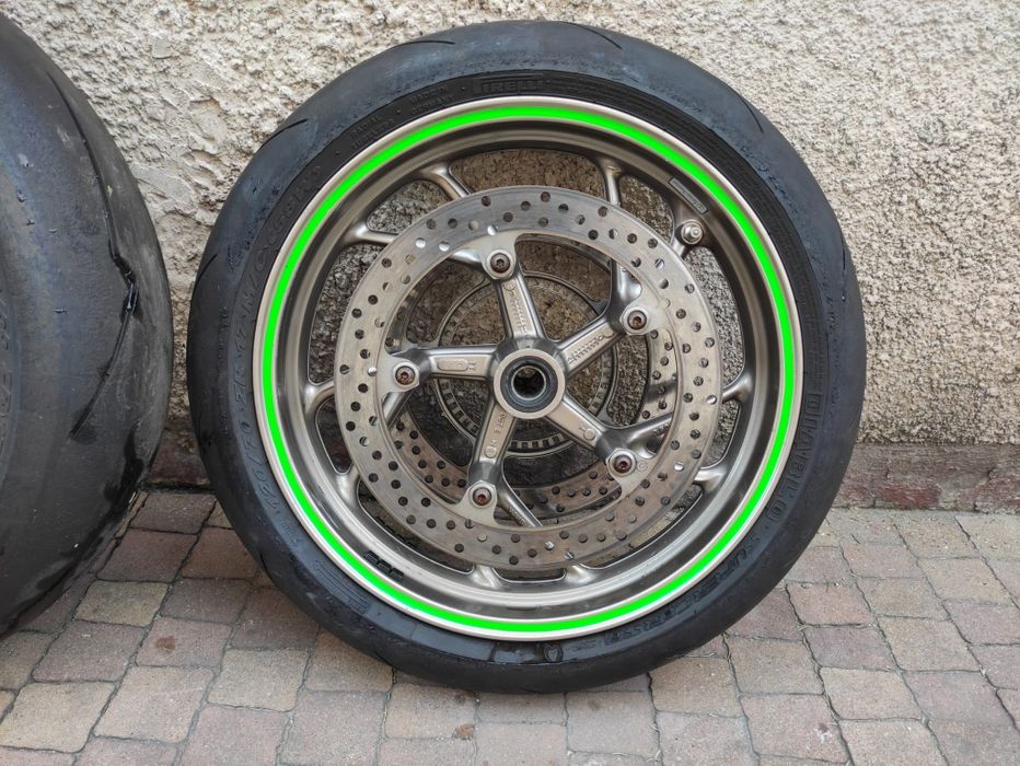 Koła alufelgi opony Pirelli Diablo supercorsa BMW K1200 K1300 k1200s