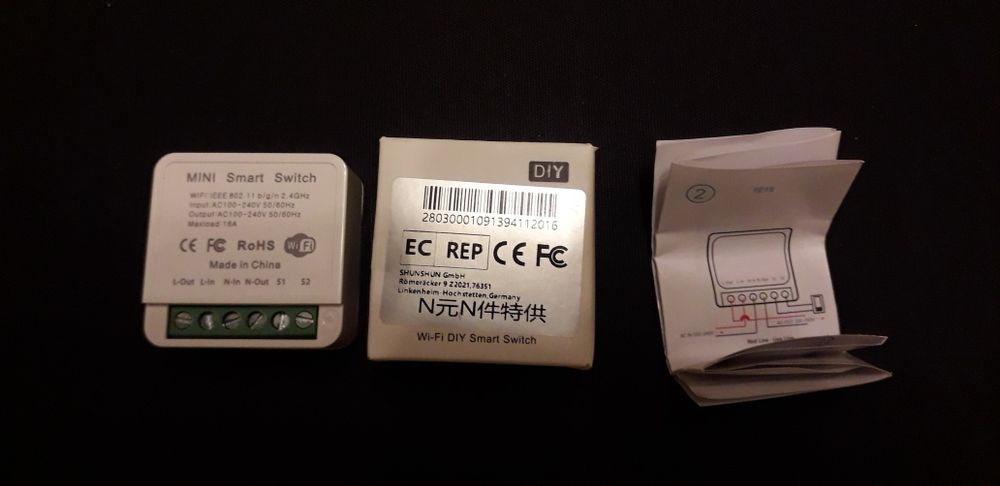 Wi-fi mini smart switch Tuya smart life włącznik światła.