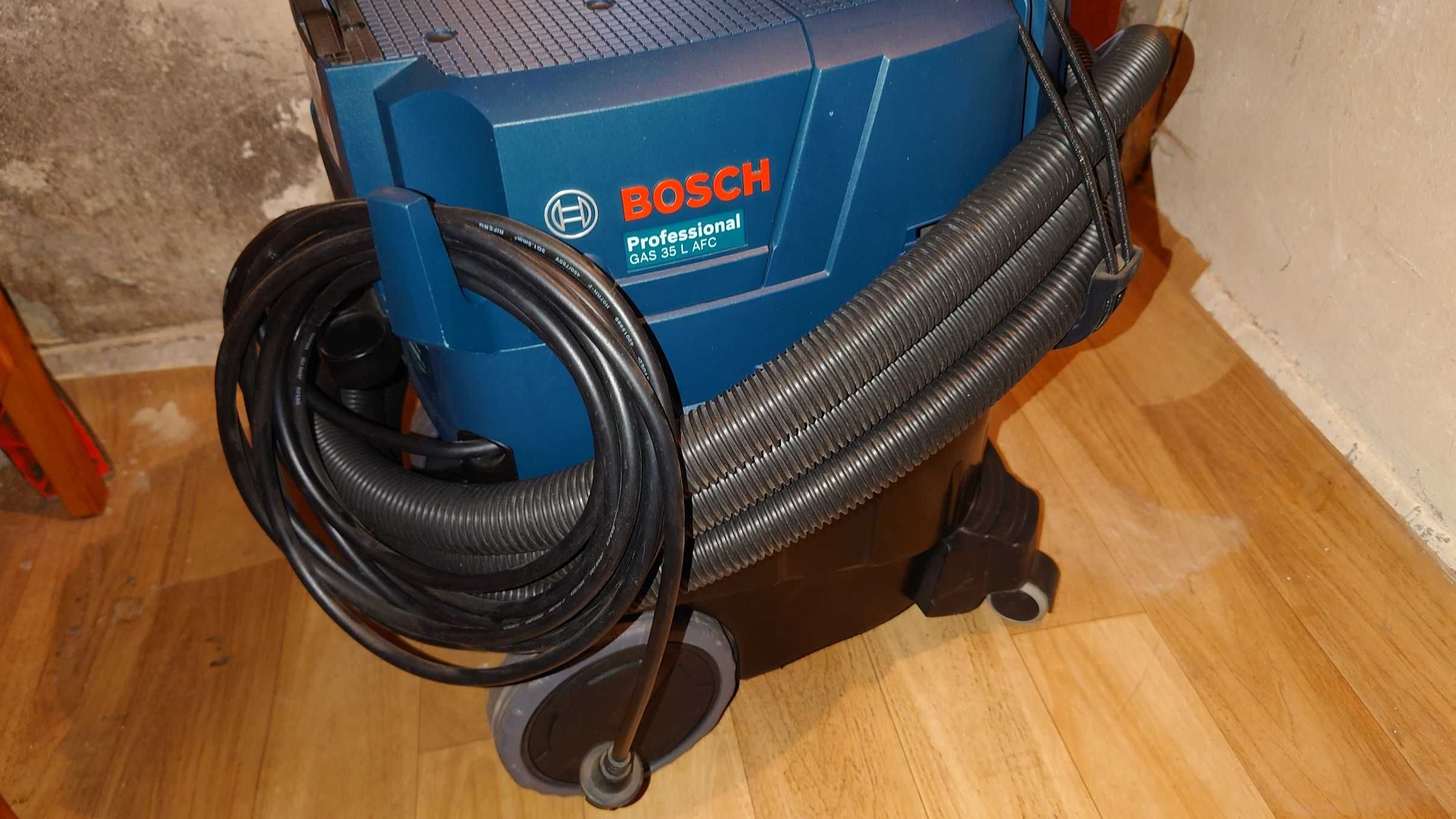 Odkurzacz przemysłowy Bosch GAS 35 L AFC komplet stan bdb