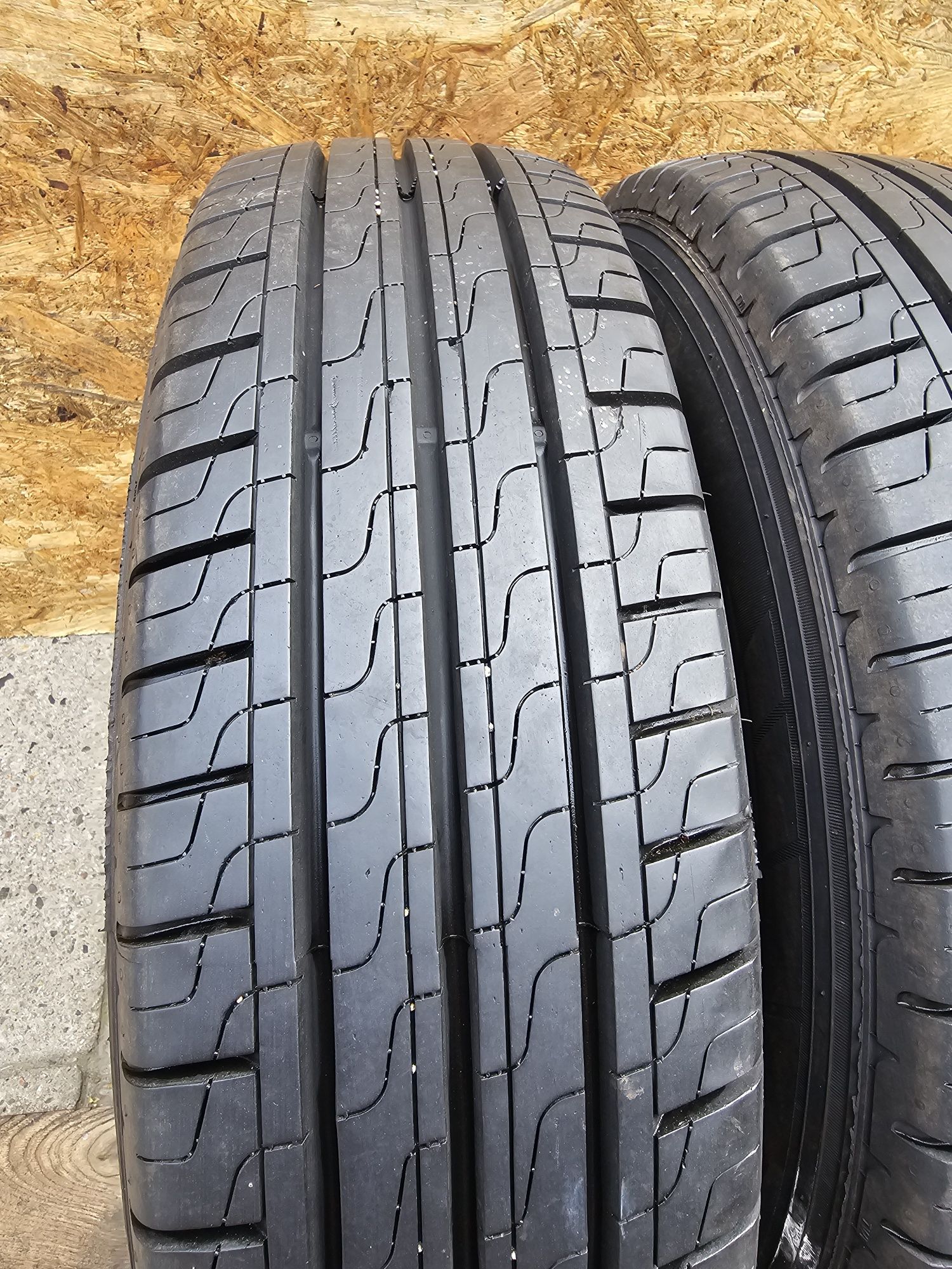 Idealne!!  9mm. 185/80 r14C Pirelli Carier   1215