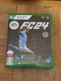 Gra FC24 od EA SPORTS na Xbox One i Xbox Series x + paragon