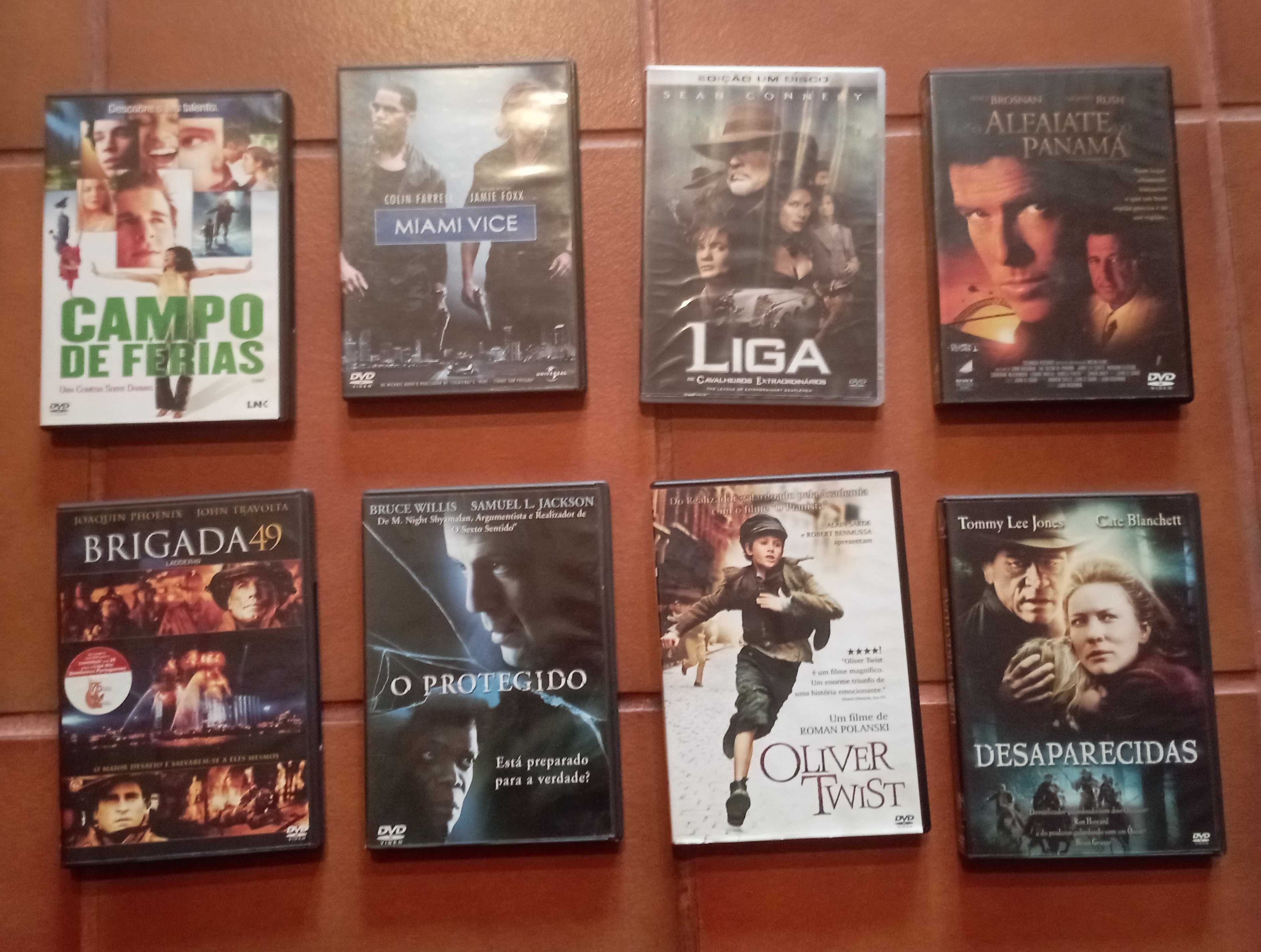 Dvds  na compra de 4 ofereco 1 ou os portes de envio