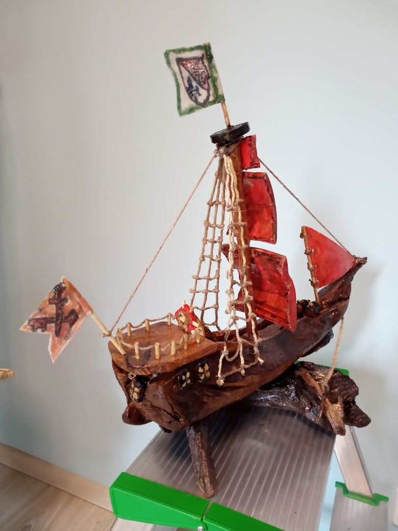 Model Statku z drewna