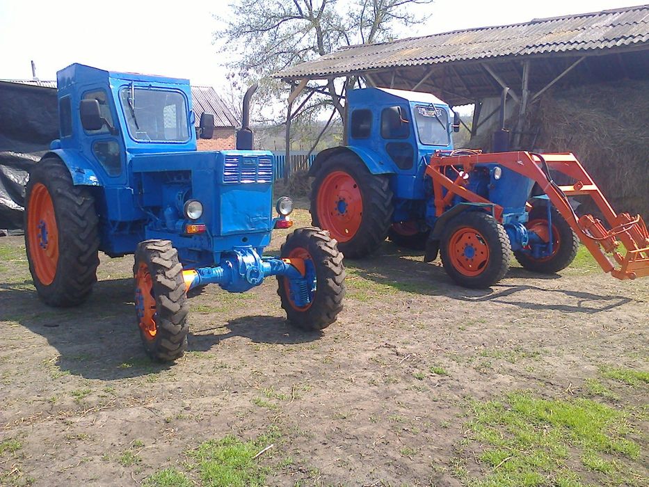 Продам трактор.   .