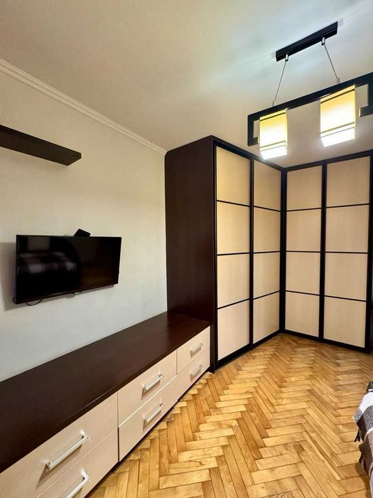 Оренда 2к квартири вул. Керченська, 13, вартість 16000 грн.