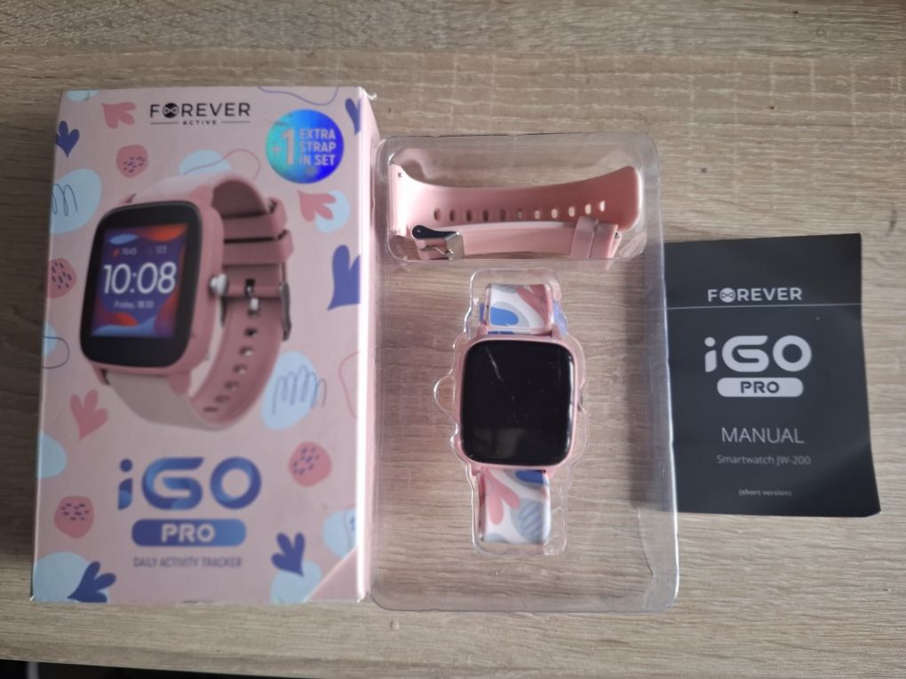 Zegarek smartwatch dziewczęcy uzywany  i go pro forever