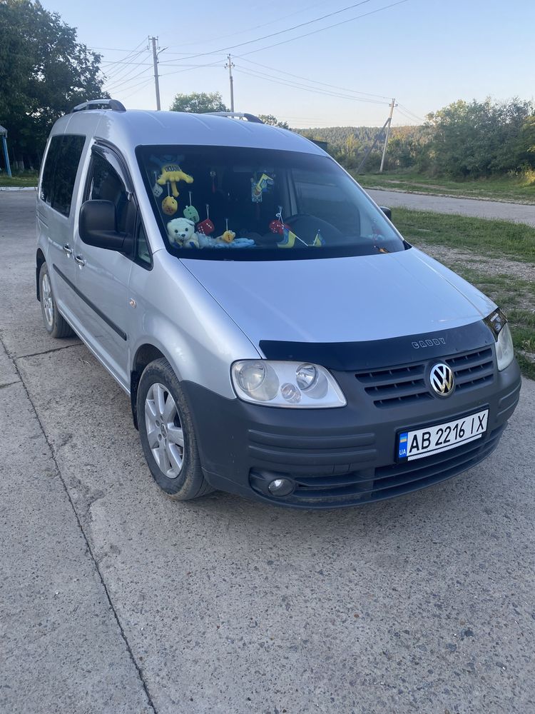 Продам volkswagen caddy