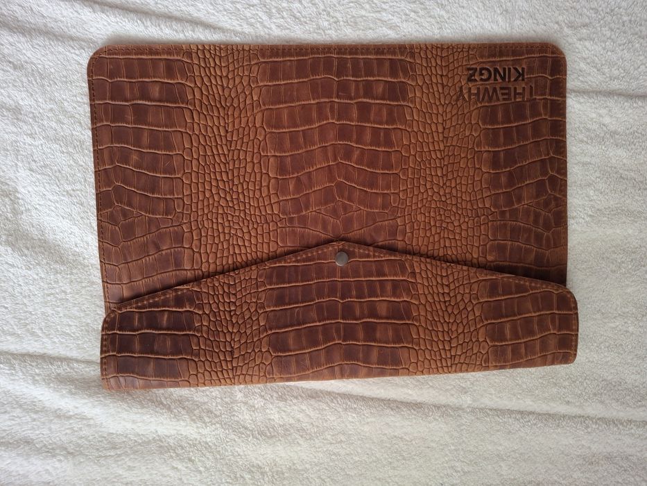 Чохол шкіряний для ноутбука