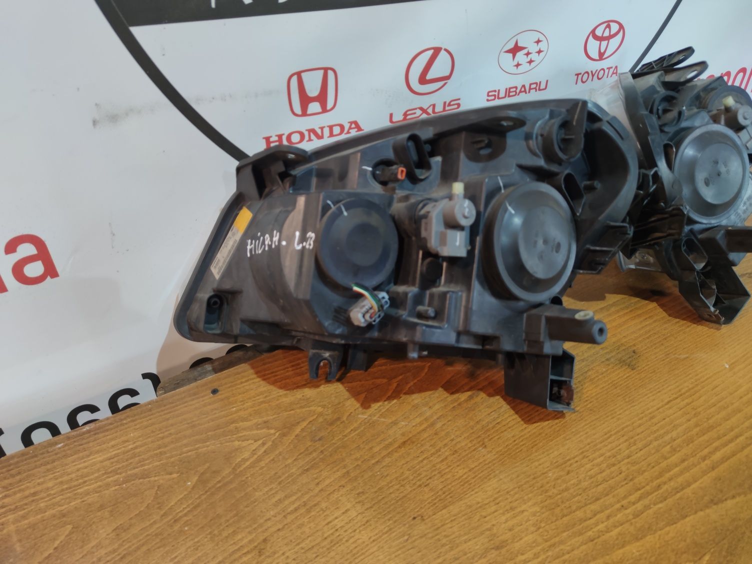 Галогенні фари NISSAN QASHQAI J10 в ідельному стані