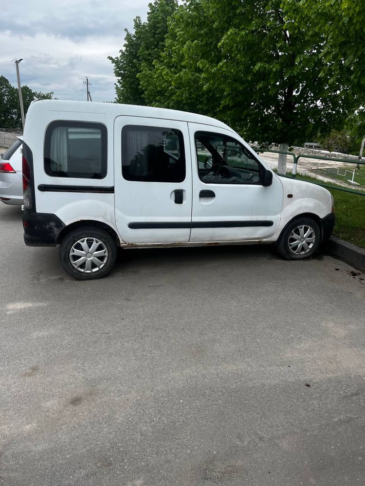 Renault kangoo 1,9 дизель, 2000 р.