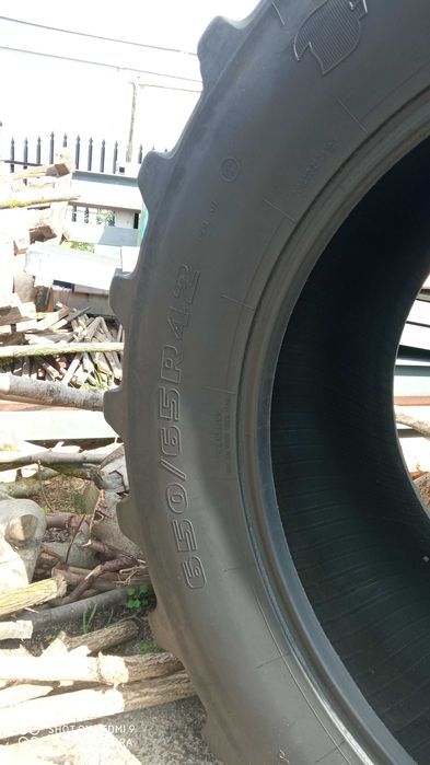 650/65R42 Firestone Radial 9000 JX984  JA666