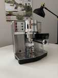 Ekspres do kawy DeLonghi EC850.M
