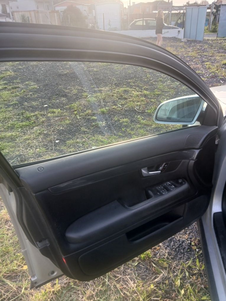Audi a4  2.5 tdi