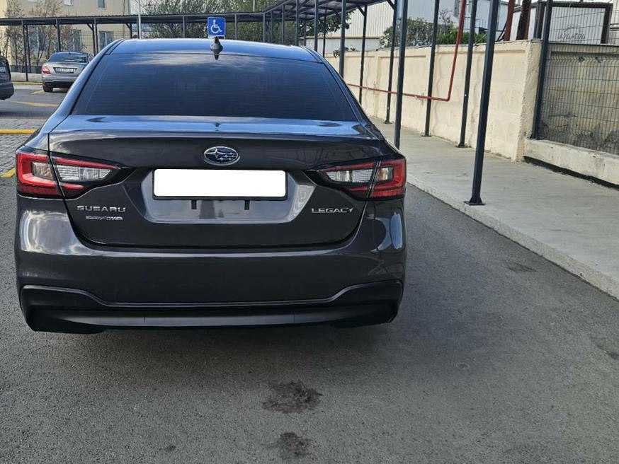 Subaru Legacy 2.5 2021