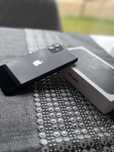 iPhone 11 czarny 64GB