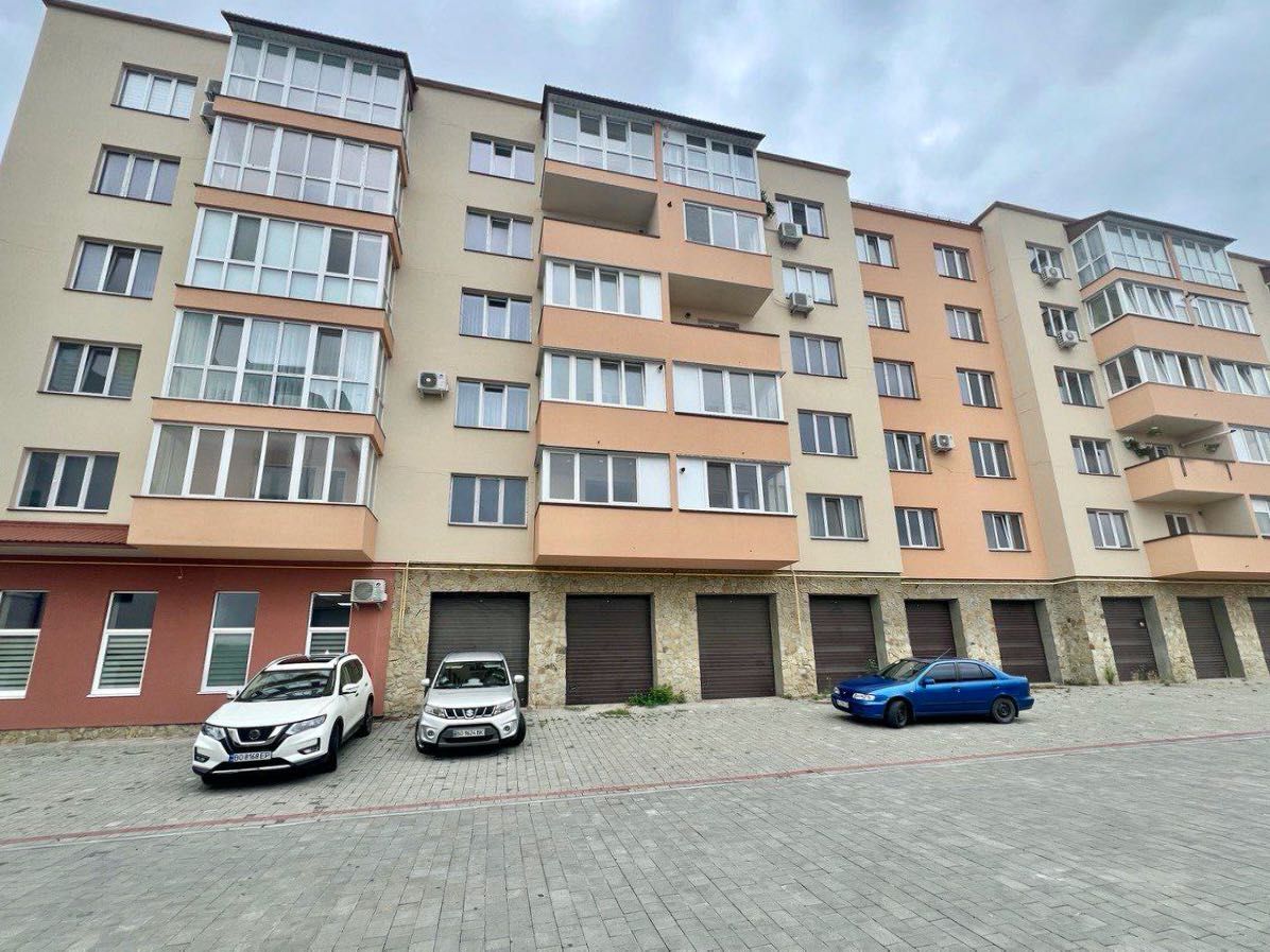 Продається комерційне приміщення. Чортків