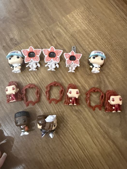 Kinder joy stranger thinks