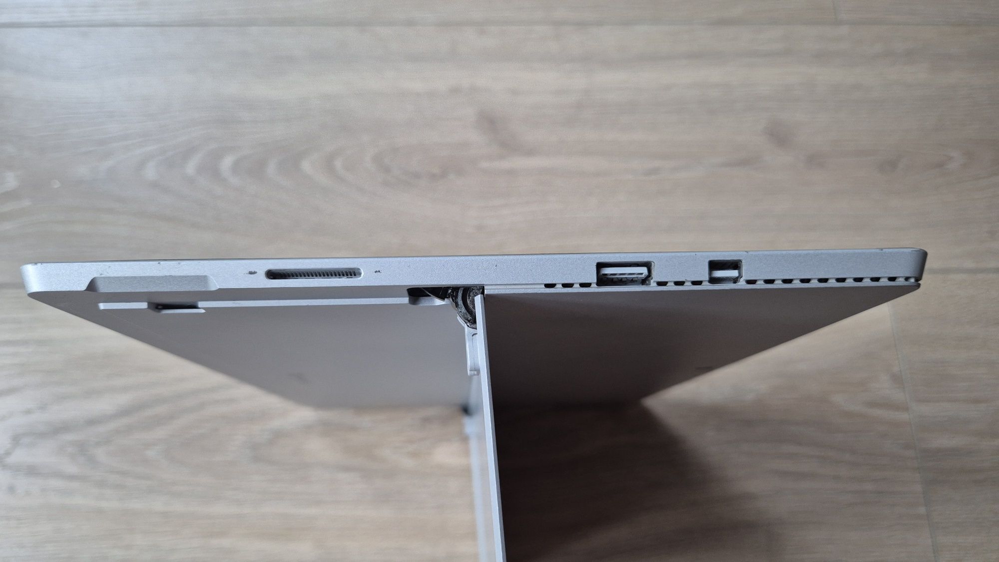 Microsoft Surface Pro 4