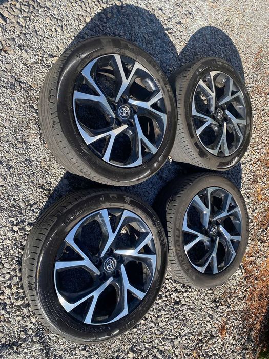 Felgi Toyota CHR 42611-F4040 5x114x3 18"