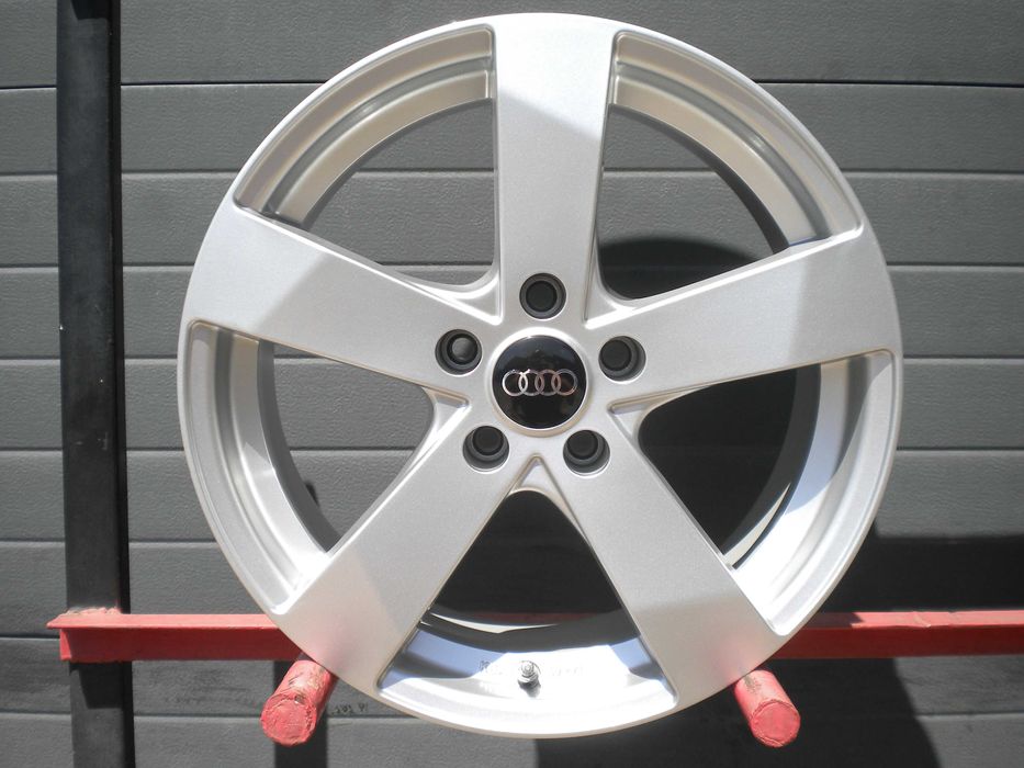 Felgi aluminiowe Dezent 17 5x112 Audi A4 B7 B8 B9 A6 C5 C6 C7 Q3 Q5